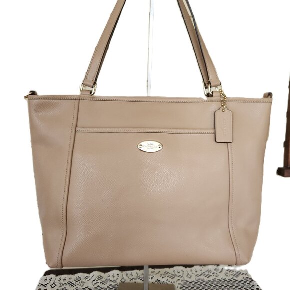 Euc Coach Light Tan Leather Shouder Bag Tote Purse - Picture 1 of 14